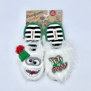 NEW Dearfoams “Yeti To Party” Ugly Christmas Sweater Slipper Mens 5-6 Womens 7-8